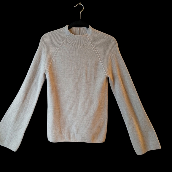 Banana Republic Merino Beige Sweater M NWT - Picture 1 of 8